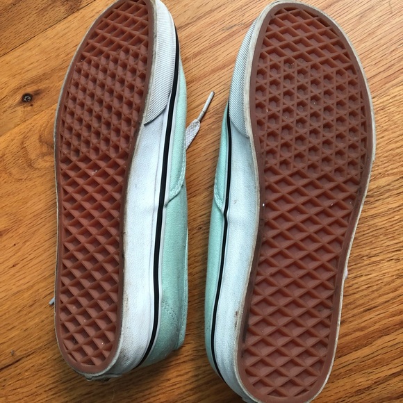 Mint Authentic Vans - Picture 2 of 2